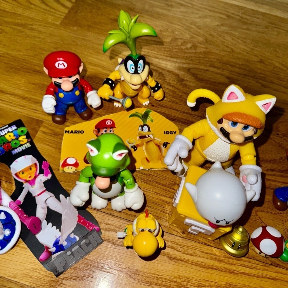 Lot of Super Mario Figures​​​​ - Picture 3 of 8